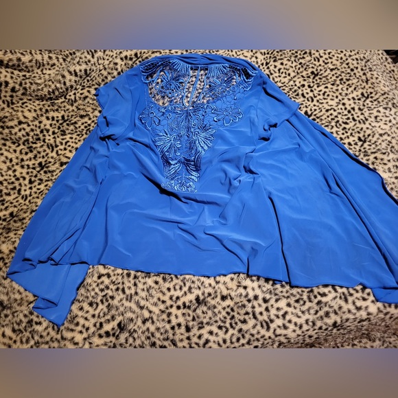 Blouse - Picture 5 of 5